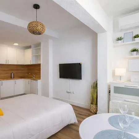 Apartamento Modern 1 Min Walk To Playa Locos Torrevieja