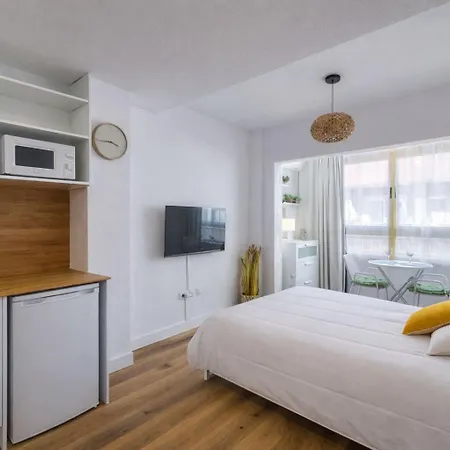 Apartamento Modern 1 Min Walk To Playa Locos *
