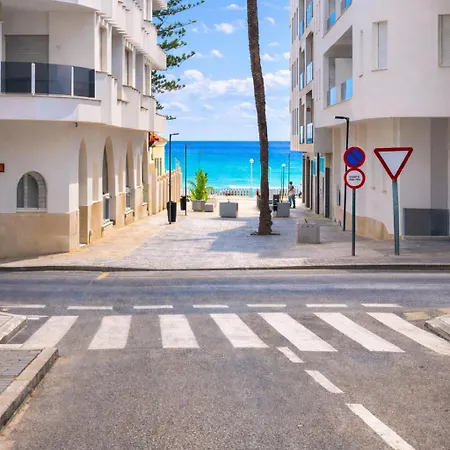 Modern 1 Min Walk To Playa Locos *